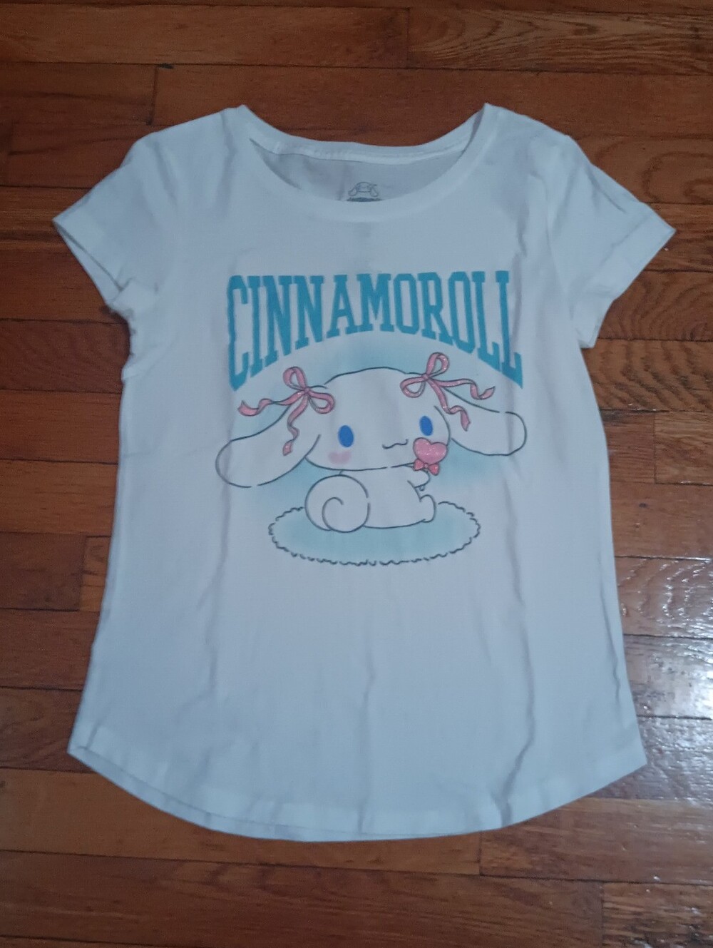 NWOT Girl's Cinnamoroll White Graphic Tee
